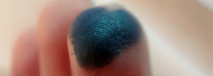 Тени Сhanel Ombre Essentielle Soft Touch Eyeshadow 74 Bois Bleu