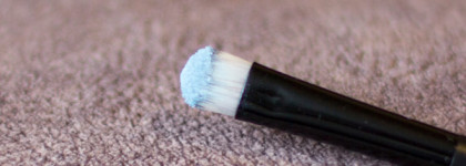 Неклассический дуэт с тенями Inglot в оттенках Matte 303 и DS 478