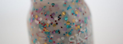 SkinFood коллекция Milk Shake Nail - #wh01 Smoothing Star Shake