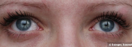 Кому "паучьи лапки", а кому драма-драма с тушью Rimmel London "Scandaleyes Mascara by Kate Moss" в оттенке 004 Eye Rock Jet Black