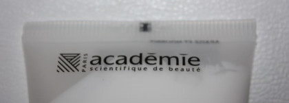 Softness mask  dry skin weekly treatment от Académie. Интенсивная питательная маска