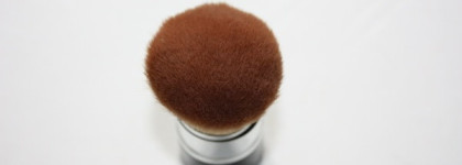 Era MInerals brush 101S - кисть кабуки из линии Eira Professional