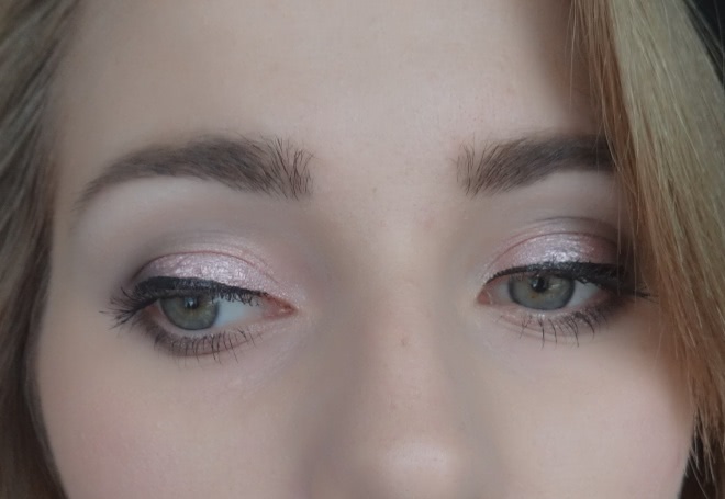 Мои самые любимые тени Maybelline Color Tattoo 24 HR Gel-Cream Eyeshadow #65 Pink Gold