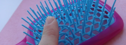 Самая лучшая из опробованных расческа от Janeke