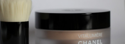 Рассыпчатая пудра Chanel Vitalumiere Loose Powder Foundation Spf15 With Mini Kabuki Brush в оттенке № 10