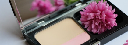 Givenchy Teint Couture Long-Wearing Compact Foundation SPF 10 PA ++ & Highlighter в оттенке # 1 Elegant porcelain