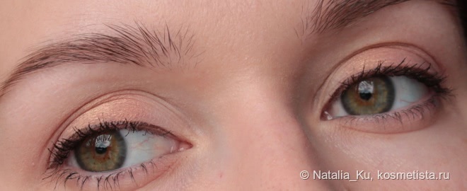 Очень летние Shiseido Luminizing Satin Eye Color Trio RD299 Beach Grass