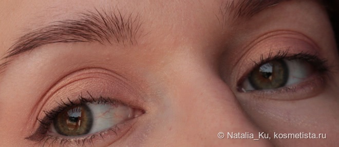 Очень летние Shiseido Luminizing Satin Eye Color Trio RD299 Beach Grass