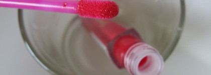 Блески для губ от Lumene и Max Factor