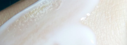 Galénic: мгновенная увлажняющая маска Aquapulpe Instant moisturising mask with wild berries и гель-эксфолиант Pur Oxygenating exfoliating gel with melilotus floral water