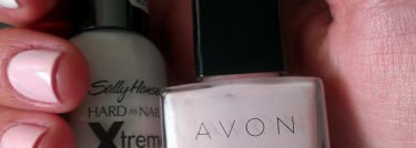 Ласковый и нежный дуэт Sally Hansen `Xtreme wear` и Avon nailwear pro+