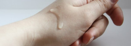 Если кожа любит влагу - 3 Seconds Starter Hyaluronic Acid от Holika Holika и Tony Moly Dear Me Balancing Skin