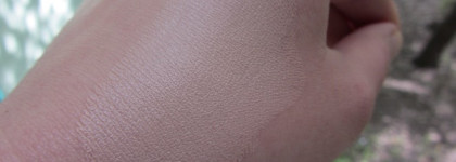 Тональный крем-эликсир  Vivienne Sabo ТОN Charmant Fond de teint creme elixir №1