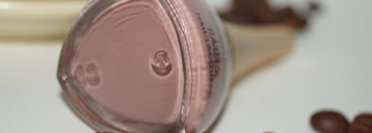 Настроение - осень, на ногтях - "кофе и шоколад"