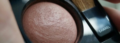 Рождественское настроение c румянами Chanel Joues Contraste Powder Blush №84 Accent