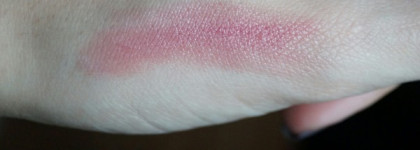 Essence Longlasting Lipstick №07 Natural Beauty