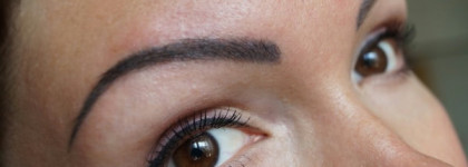 Eva Mosaic Deep Colour Eyeliner Жидкая подводка для глаз в черном оттенке