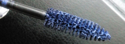 Тушь для ресниц  Гурмандиз Cosmetics Non-stop volume mascara в оттенке Фиолетовая