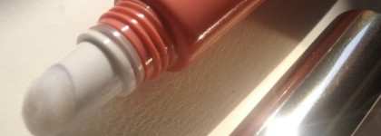 Clarins Eclat Minute Instant Light Natural Lip Perfector - Блеск для губ в оттенке 05 Candy Shimmer