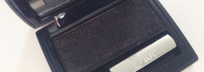 Dior 1 Couleur Ultra-Smooth High Impact Eyeshadow – Моно тени для век в оттенке 086 Flash Black