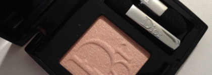 Dior Diorshow Mono Wet & Dry Backstage Eyeshadow – Моно-тени для сухого и влажного нанесения в оттенке No. 623 ( Ribbon )