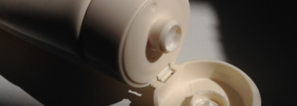 Два средства от Shiseido - Мягкая Очищающая пенка и Балансирующий Софтнер серии Ibuki