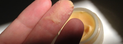 Nuxe Ultra-Nourishing Lip Balm - Ультра-увлажняющий бальзам для губ