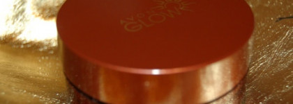 Пудра-шарики для лица и тела  Bronzer pearls «Glow» от Avon