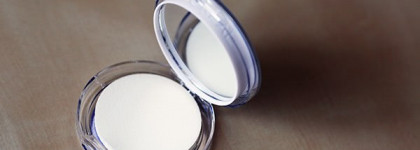 L'oreal Nude Magique BB Powder 5 in 1 Light Skin - Пудра для очень светлой кожи