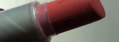 Неоднозначная помада Lumene Classic Lipstick (в оттенке №14 Memory)