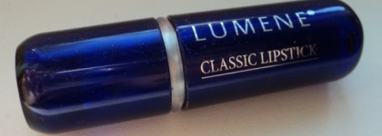 Неоднозначная помада Lumene Classic Lipstick (в оттенке №14 Memory)