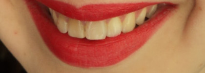 Такой непостоянный Essence Xxxl longlasting lipgloss matt effect в оттенке 07 Silky Red