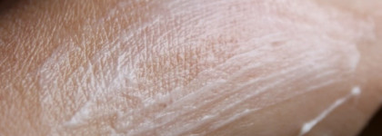 Разочарование: дезодорант Garnier NEO Antiperspirant Deodorant - НЕО Интенсивный Антиперспирант Невидимый Сухой Крем Нежность Хлопка