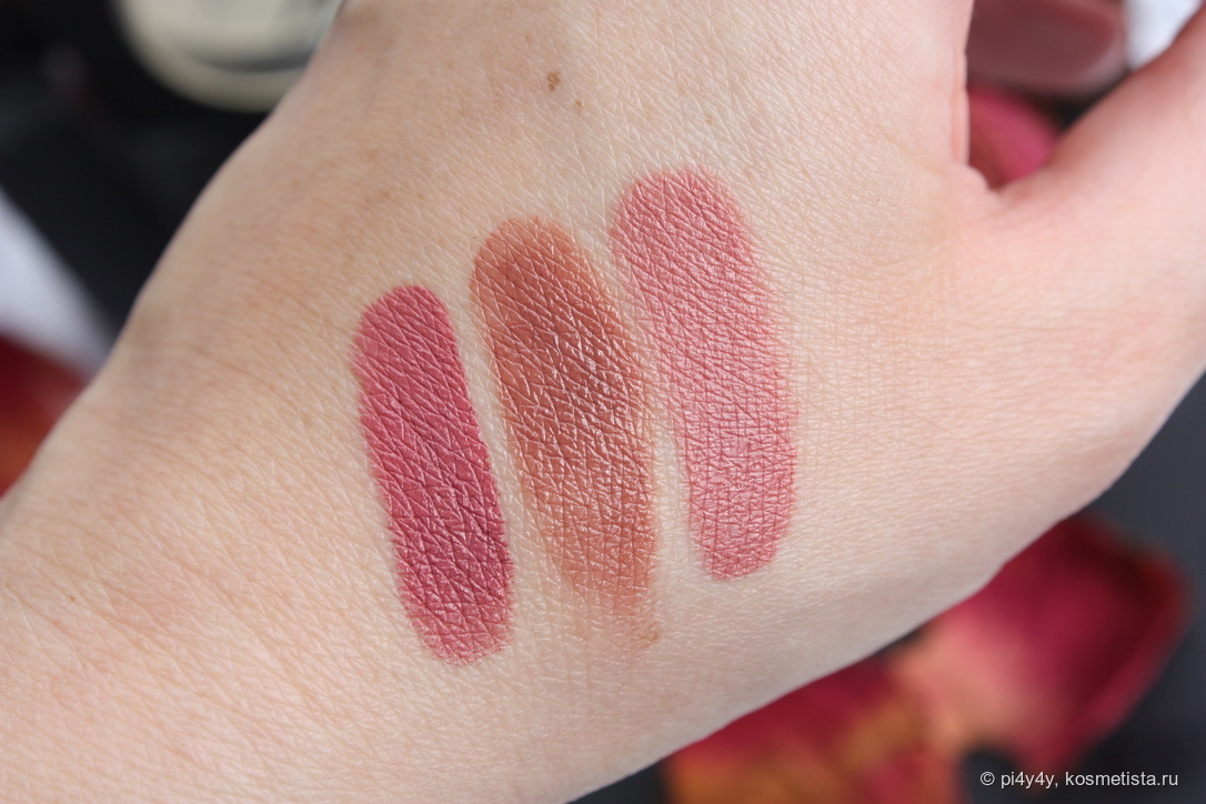 Слева направо: Illamasqua Glamore Lipstick Minx - Tom Ford Runway Color AW15 - Charlotte Tilbury Pillow Talk