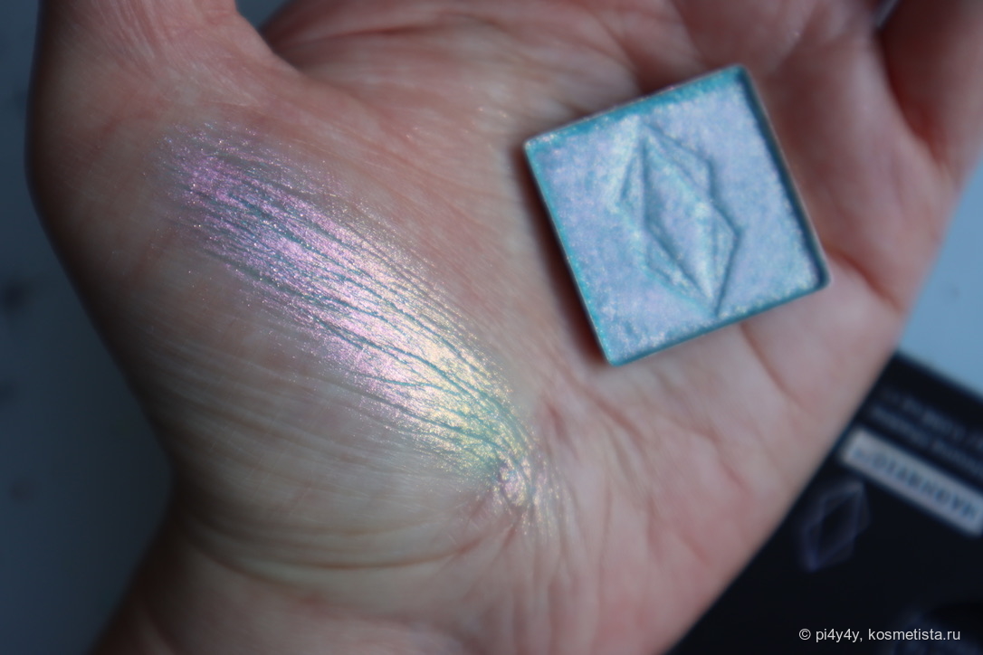 Lethal Cosmetics Magnetic Pressed Multichrome Shadow #Genesis