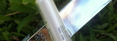 Разочаровал: Biotherm Skin Vivo Yeux Reversive anti-aging eye gel with thermal plankton