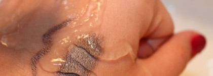 Pupa Golden Casino — stylo eyeshadow 01 "King Taupe"