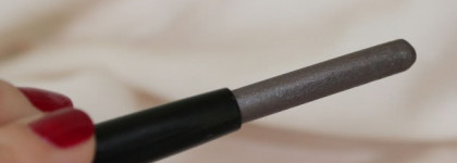 Pupa Golden Casino — stylo eyeshadow 01 "King Taupe"