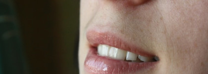 Ультрасияющая прозрачная помада Miss Pupa Ultra Brilliant Lipstick 103 Naturally Nude