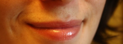 Питательный бальзам для губ Tony Moly Petite Bunny Gloss Bar 05