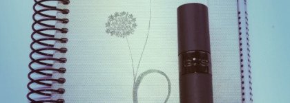 Офисный вариант: Gosh Velvet Touch в оттенке №162 Nude