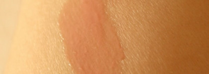 NYX Butter Gloss Blg05 Creme Brulee