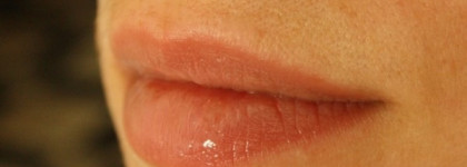 NYX Butter Gloss Blg05 Creme Brulee