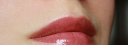 Clarins Gloss Prodige Intense Colour & Shine Lip Gloss in 04 Candy