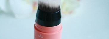 Румяна-стик для лица Missha M Soft Blending Stick Blusher в оттенке Skin Coral