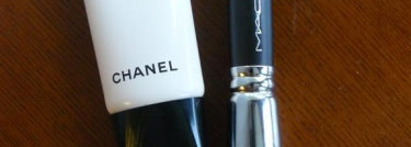 Чудеса с флюидом Chanel Les Beiges All In One Healthy Glow Fluid SPF 15 #20