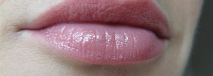 Такие прекрасные и противоречивые: помада  Tom Ford Lip Color Shine в цветах 02 Smitten и 08 Frolic