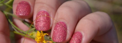 Golden rose. Лак для ногтей серии Holiday № 59