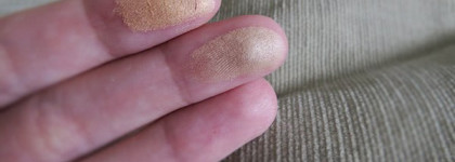 Physicians Formula Cashmere Wear Ultra-Smoothing Bronzer в оттенке Light Bronzer 7337