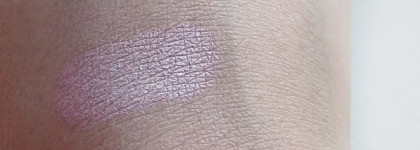 В продолжение минеральной темы: Colorevolution Mineral Eyeshadow в оттенках  Pillow Talk, Amethyst, Chocolate diamond